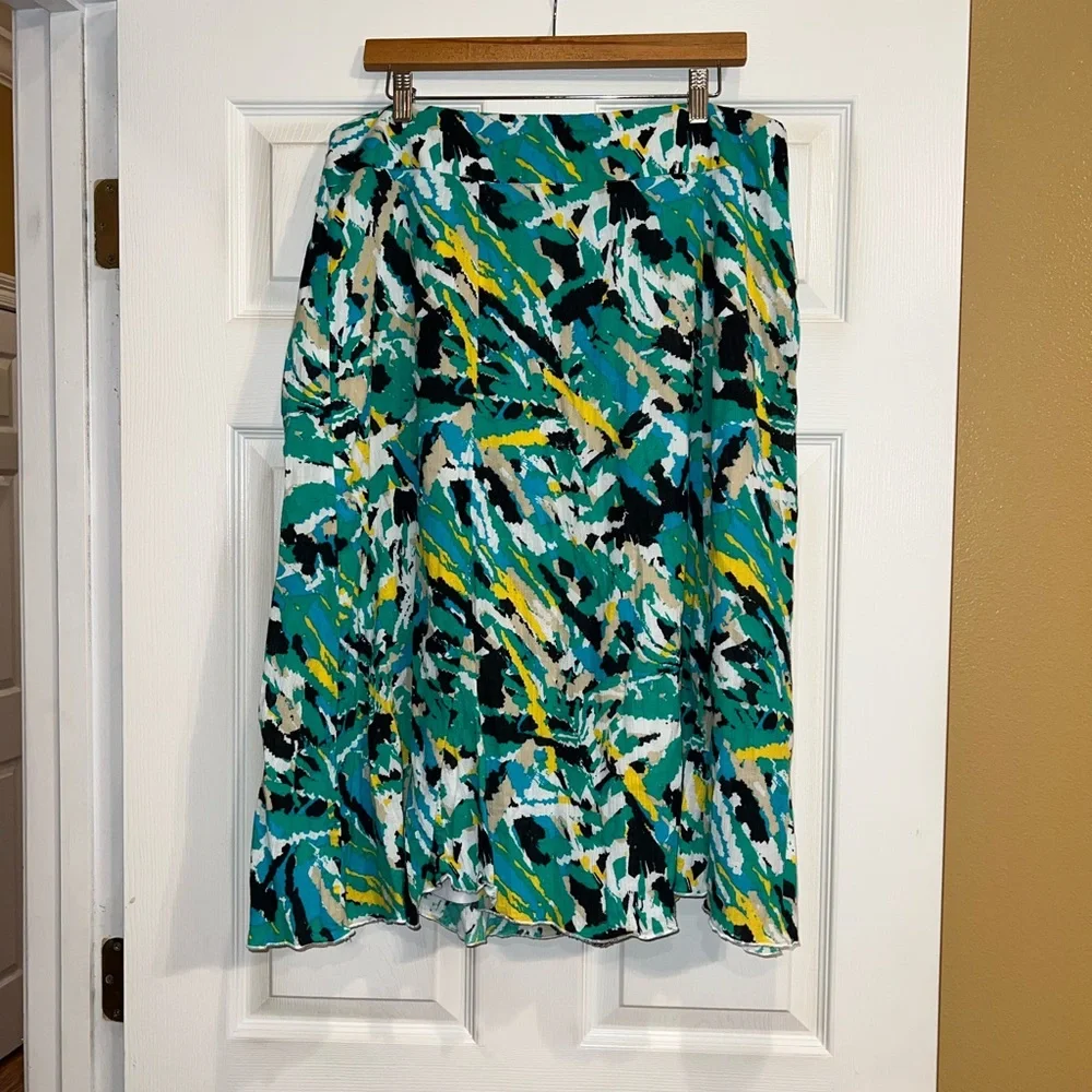 Laura Scott skirt. Size XL